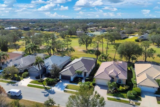 10114 GLENMORE AVENUE, Bradenton, FL 34202