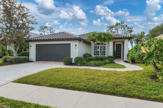 10114 GLENMORE AVENUE, Bradenton, FL 34202