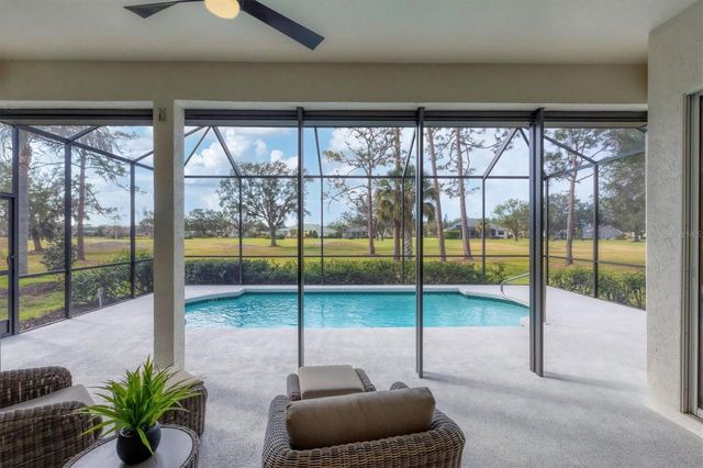 10114 GLENMORE AVENUE, Bradenton, FL 34202