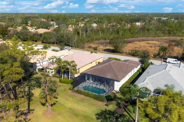 10114 GLENMORE AVENUE, Bradenton, FL 34202