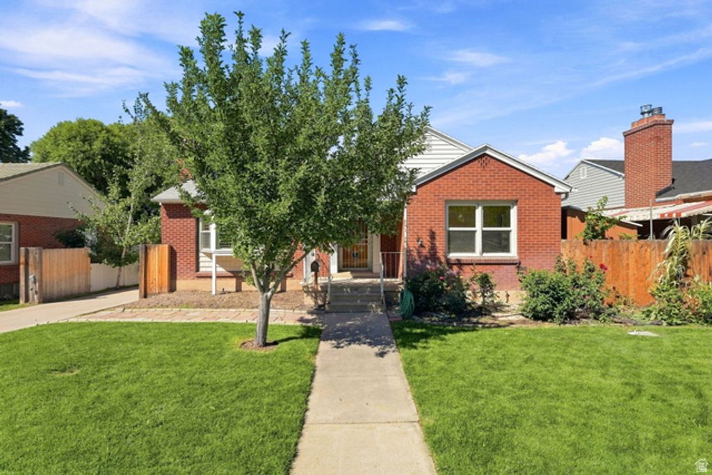 2732 S GRANDVIEW CIR, Salt Lake City, UT 84106 — photo 3