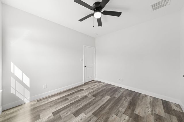 510 Washington Street, Ennis, TX 75119