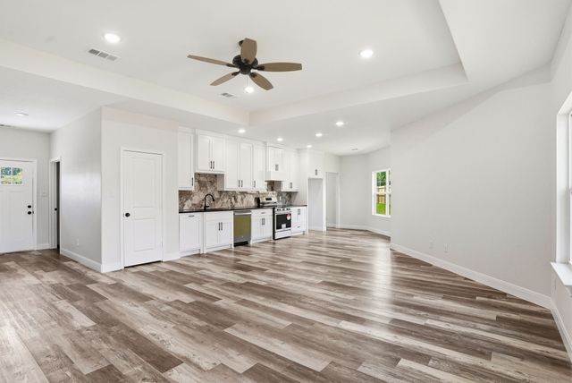 510 Washington Street, Ennis, TX 75119