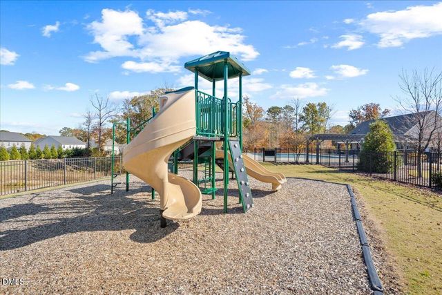 138 Pascoli Court, Clayton, NC 27527