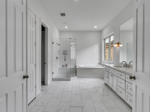16011 Bridges Fairway Lane, Houston, TX 77068
