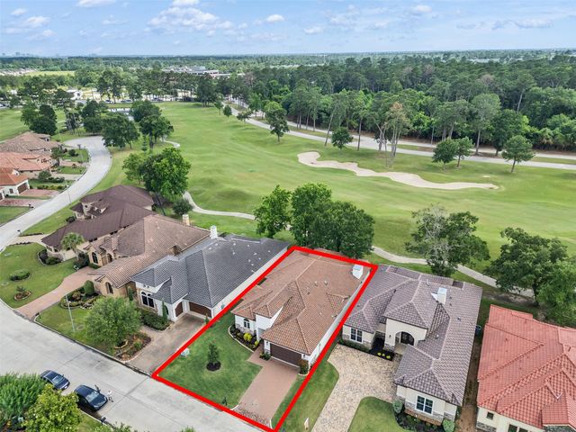 16011 Bridges Fairway Lane, Houston, TX 77068