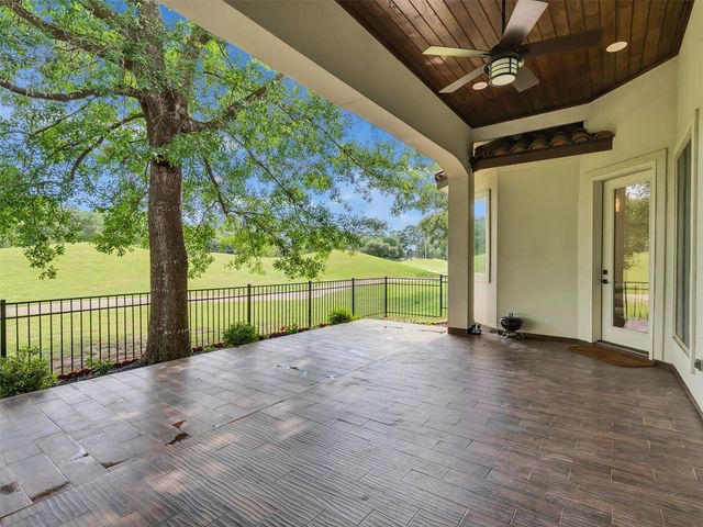 16011 Bridges Fairway Lane, Houston, TX 77068