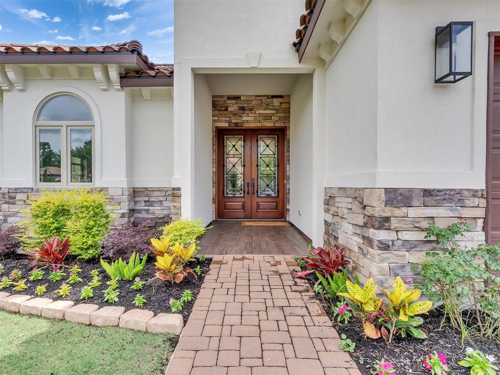 16011 Bridges Fairway Lane, Houston, TX 77068