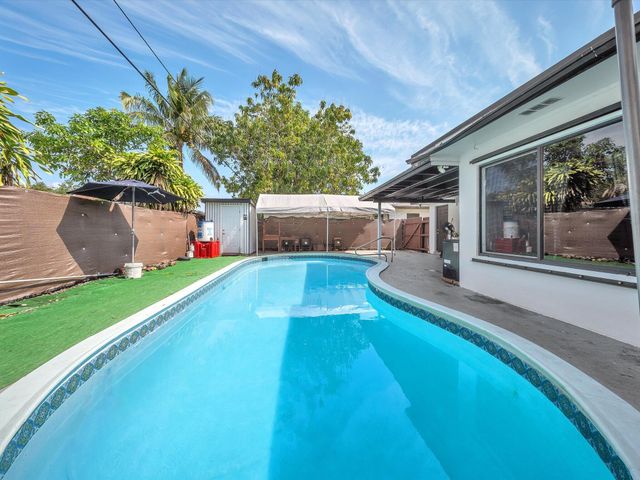 721 SW 38th Avenue, Fort Lauderdale, FL 33312
