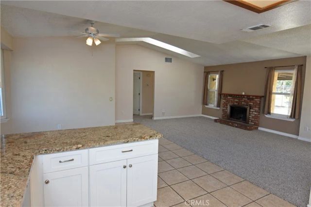 13728 Nassau, Victorville, CA 92395