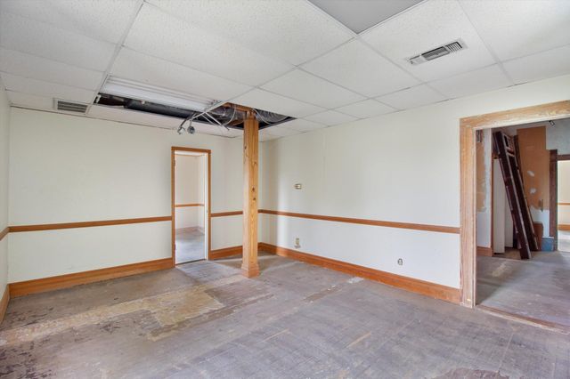 321 S Lbj, San Marcos, TX 78666