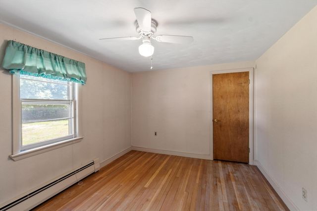 5 Fairmeadow Rd, Wilmington, MA 01887