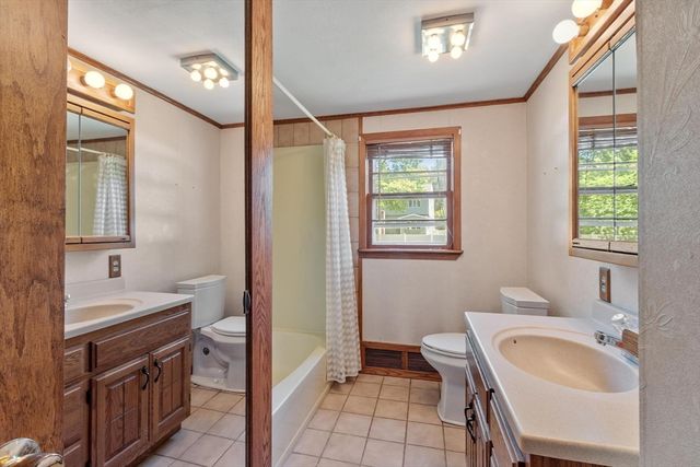 5 Fairmeadow Rd, Wilmington, MA 01887