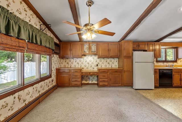 5 Fairmeadow Rd, Wilmington, MA 01887