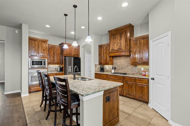 117 Aledo Glen Court, Aledo, TX 76008