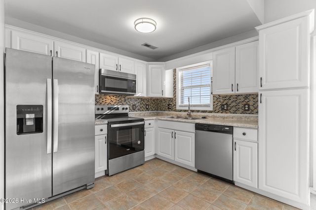 619 Varsity Drive, Wilmington, NC 28403