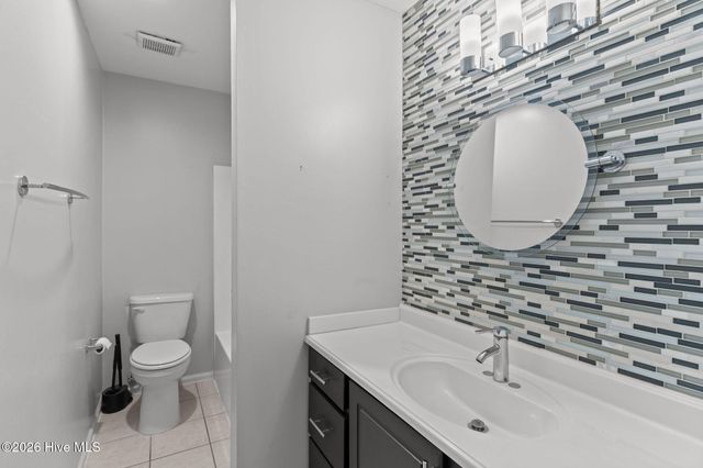 619 Varsity Drive, Wilmington, NC 28403