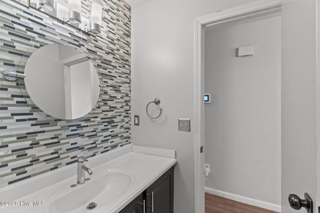 619 Varsity Drive, Wilmington, NC 28403