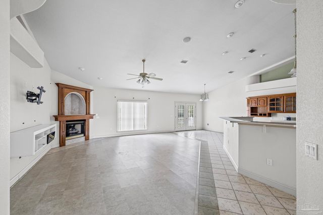 7934 Castle Pointe Way, Pensacola, FL 32506