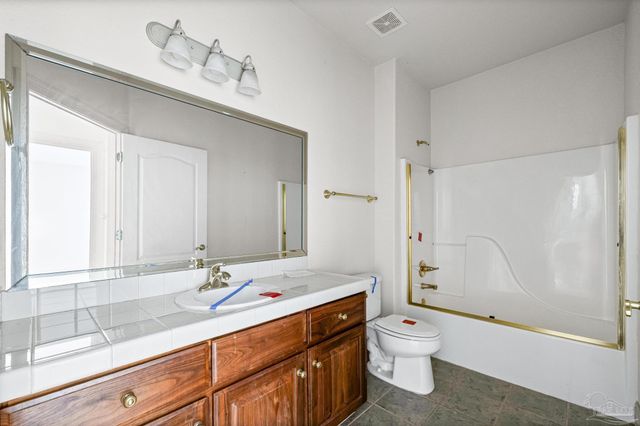 7934 Castle Pointe Way, Pensacola, FL 32506