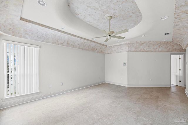 7934 Castle Pointe Way, Pensacola, FL 32506