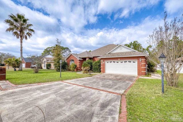 7934 Castle Pointe Way, Pensacola, FL 32506