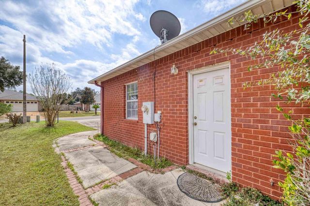 7934 Castle Pointe Way, Pensacola, FL 32506