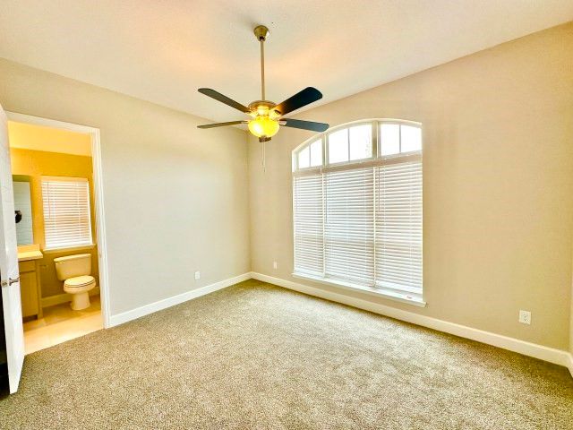 2822 Shane Drive, Midlothian, TX 76065