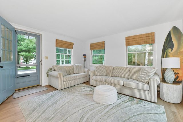236 Poponessett Road, Barnstable, MA 02635