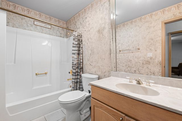 7125 Dove Drive, Schererville, IN 46375