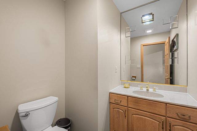 7125 Dove Drive, Schererville, IN 46375