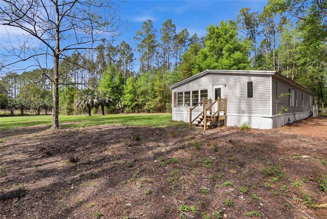 4215 SW 253RD TERRACE, Newberry, FL 32669