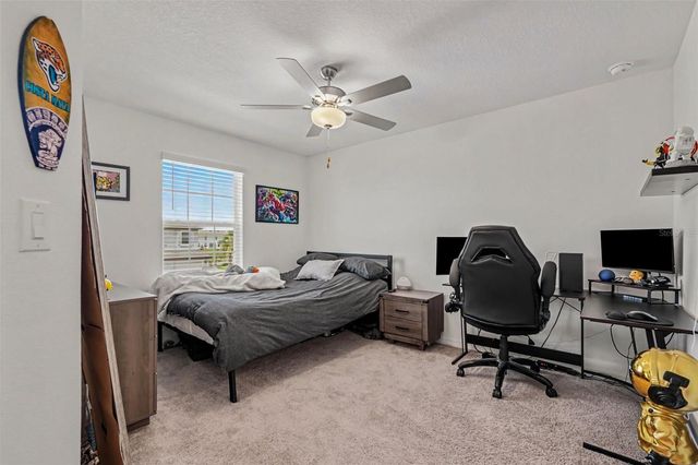 32137 POWDERPUFF MIMOSA DRIVE, San Antonio, FL 33576