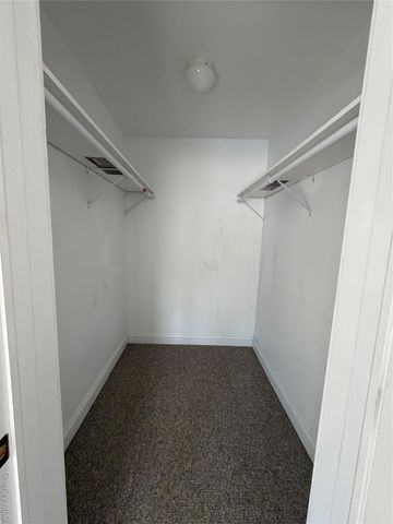 43 James Street, Babylon, NY 11702