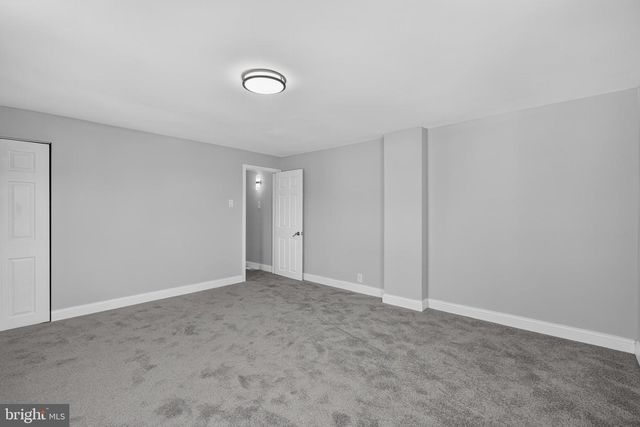 21 W 9TH ST, Marcus Hook, PA 19061