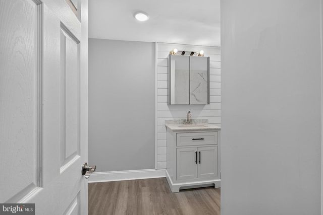 21 W 9TH ST, Marcus Hook, PA 19061