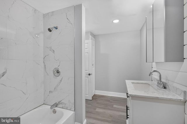 21 W 9TH ST, Marcus Hook, PA 19061