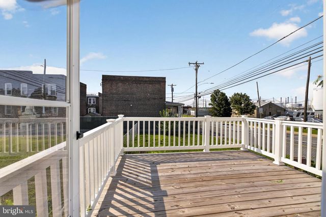 21 W 9TH ST, Marcus Hook, PA 19061