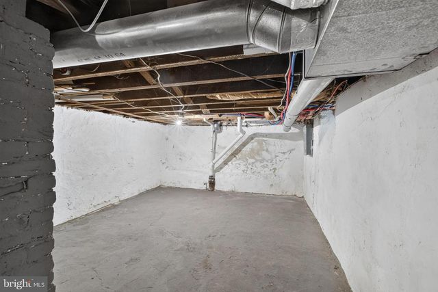 21 W 9TH ST, Marcus Hook, PA 19061