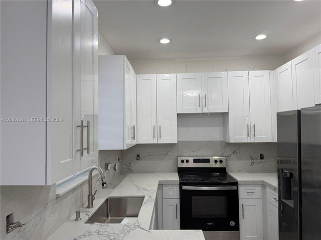 459 NE 21st Avenue, Homestead, FL 33033
