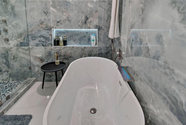 14950 Roan Court, Wellington, FL 33414