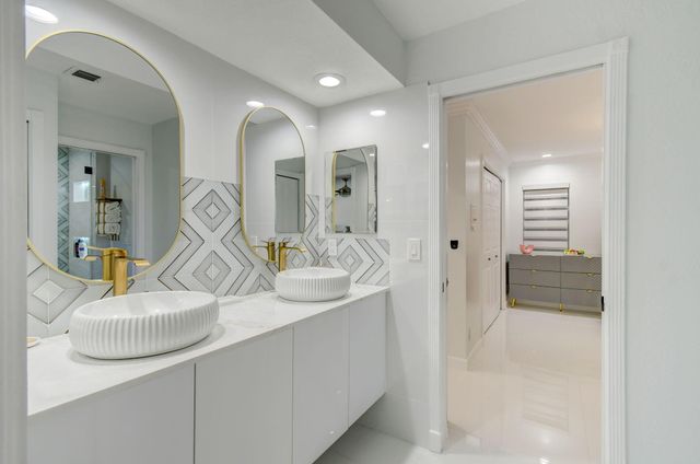 14950 Roan Court, Wellington, FL 33414