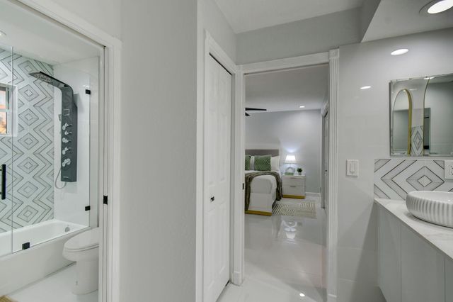 14950 Roan Court, Wellington, FL 33414