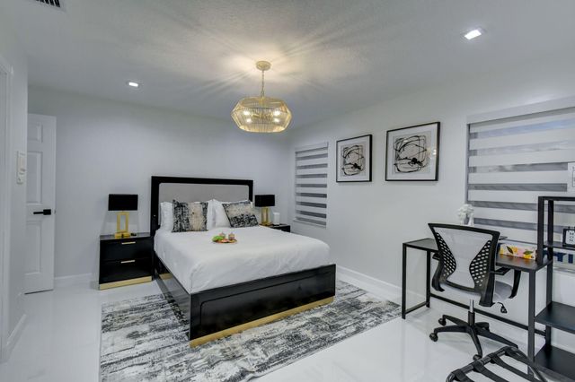 14950 Roan Court, Wellington, FL 33414