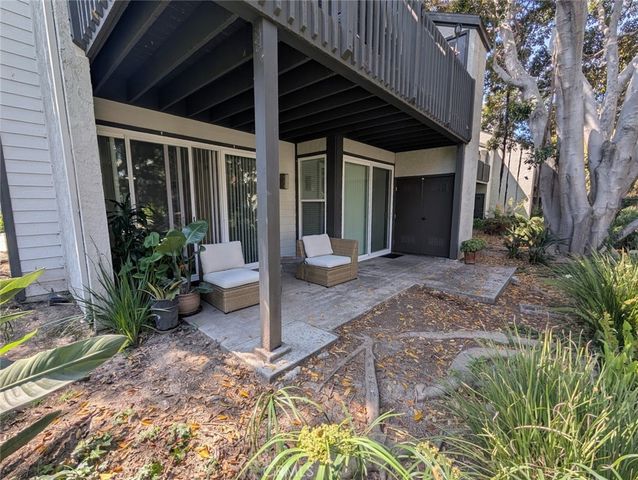 2522 W Macarthur A, Santa Ana, CA 92704