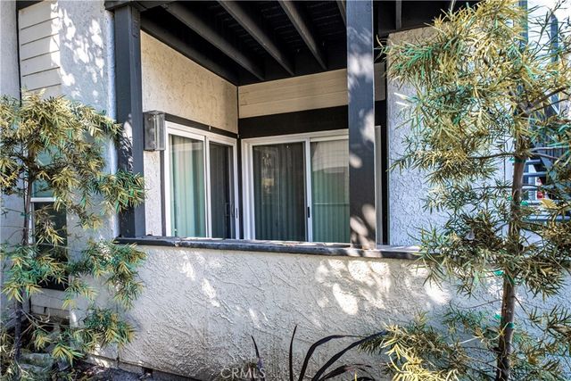 2522 W Macarthur A, Santa Ana, CA 92704