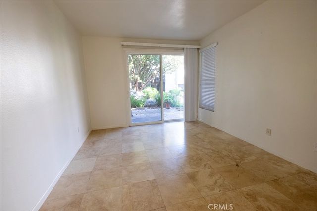 2522 W Macarthur A, Santa Ana, CA 92704