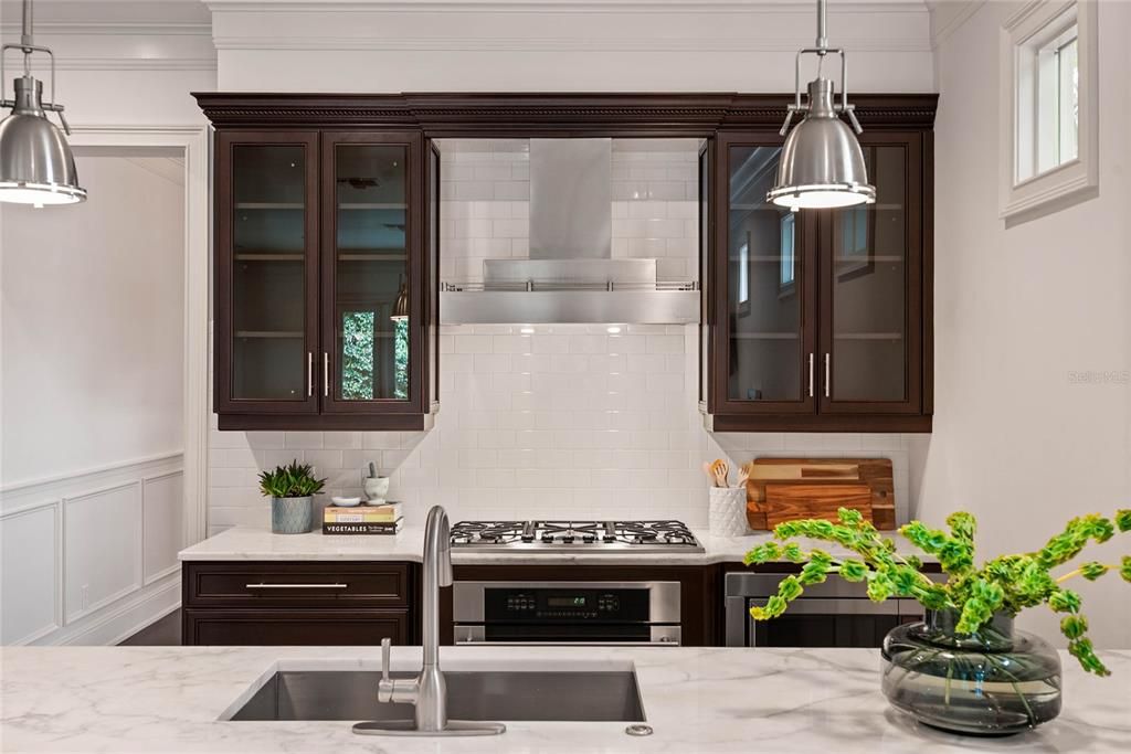 Image 12 of property listing at 1450 CHESTNUT AVENUE, Winter Park, FL 32789