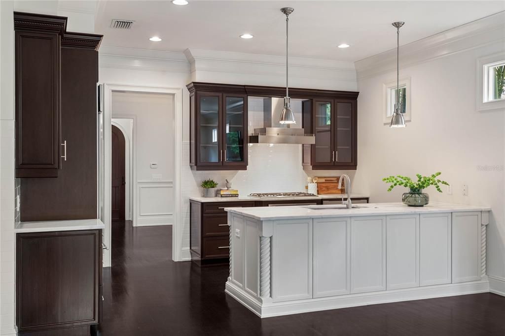 Image 13 of property listing at 1450 CHESTNUT AVENUE, Winter Park, FL 32789