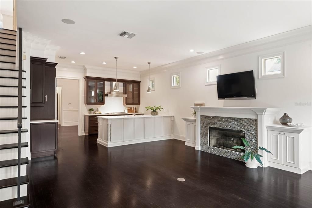 Image 18 of property listing at 1450 CHESTNUT AVENUE, Winter Park, FL 32789